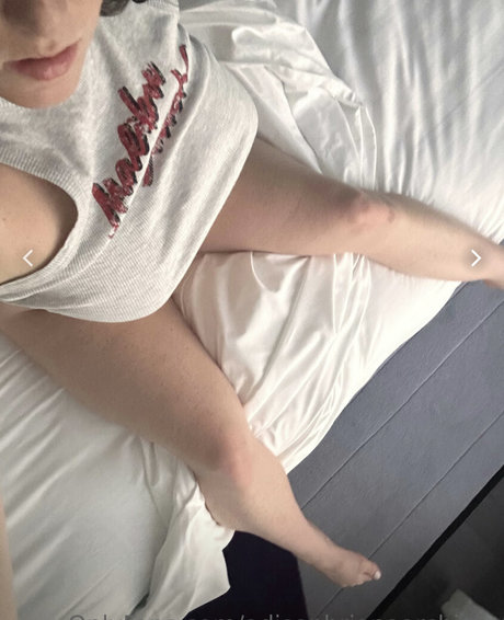 Adison Briana bonita estrella porno galería