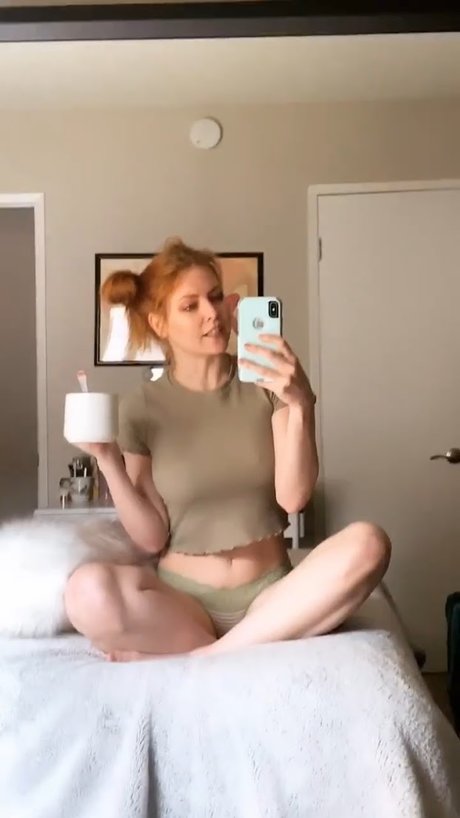 Maid of Might beautiful pornstar gallery