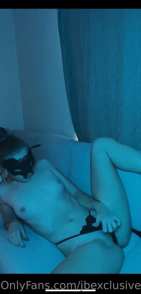 jbexclusive1 modelo caliente foto