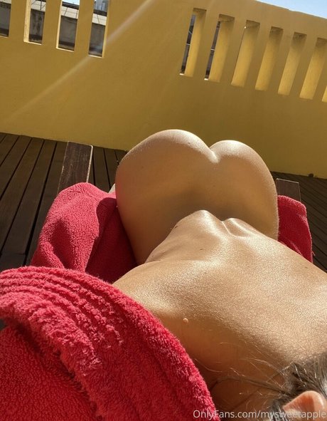 My Sweet Apple beautiful pornstar galleries