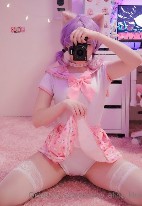 Alina Kim estrella del arte imagen