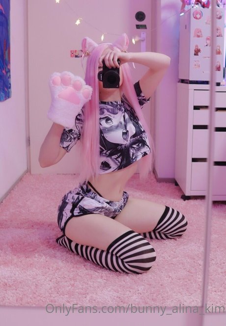 Alina Kim estrella pornografica imagen