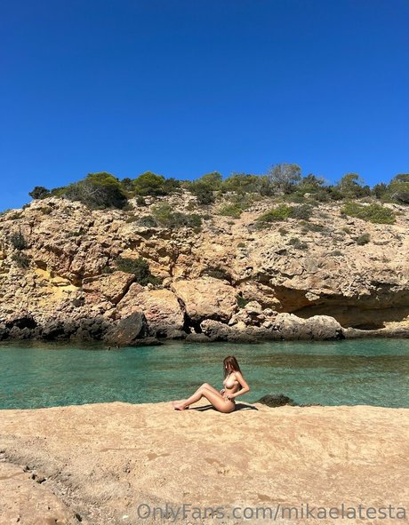 Mikaela Testa actrice parfaite image