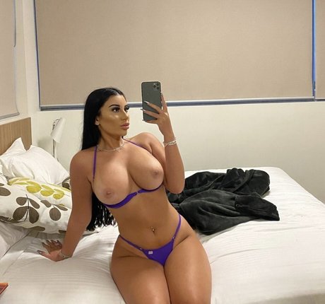 Mikaela Testa pornstar perfect images