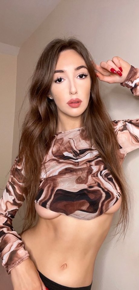 Coral Larsen estrella porno perfecta fotos