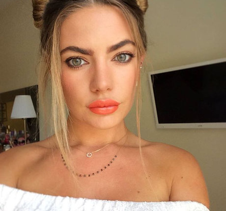 Megan Barton Hanson estrella porno agradable fotos