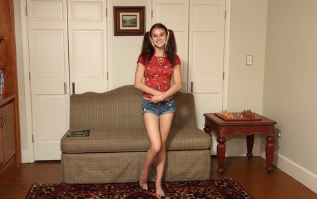 Ellie Eilish actrice chaude images