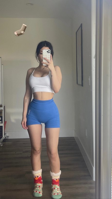 Bear Jocelyn estrella porno atractiva imágenes