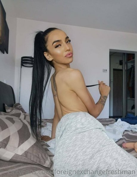 Lolasweetxo adult star photo