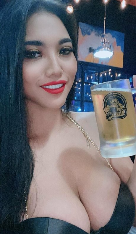 Ariaboobie nice model gallery