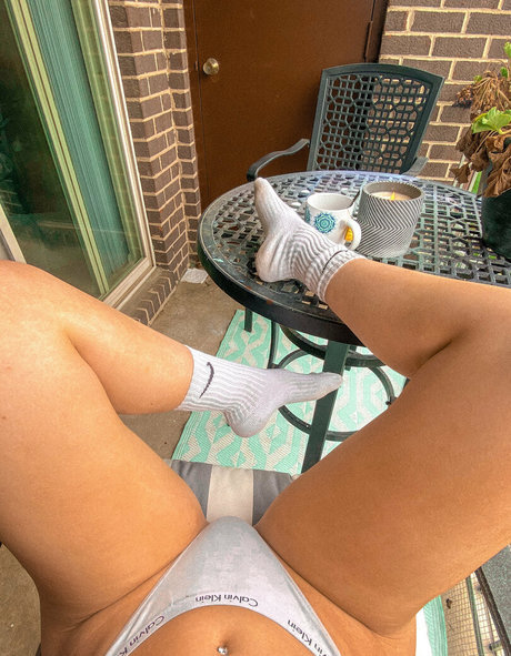 ABBY RAE sexe star galerie