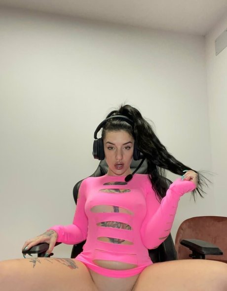 prvega28 modèle nu img