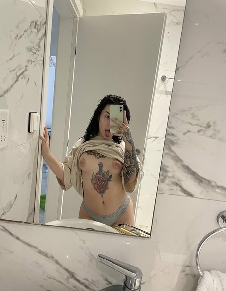 prvega28 star du sexe img