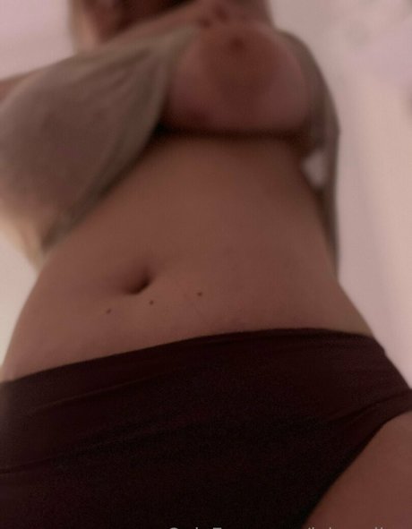 iviewalker adult star images
