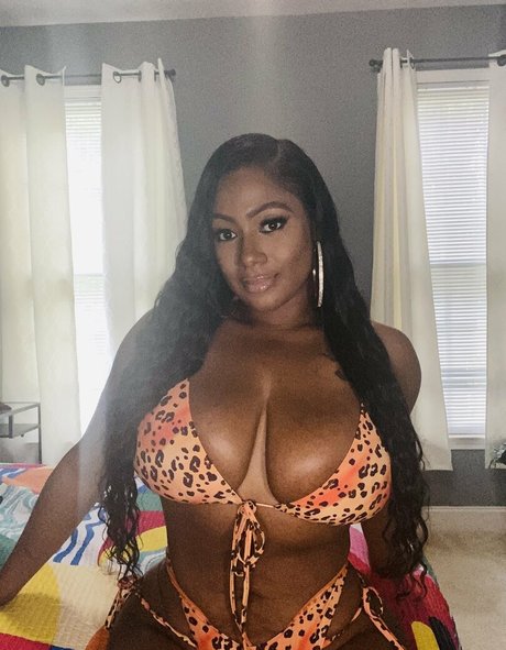 therealchanellealicia star du porno gratuite photos