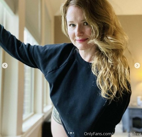 ellierenee free étoile sympa des photos