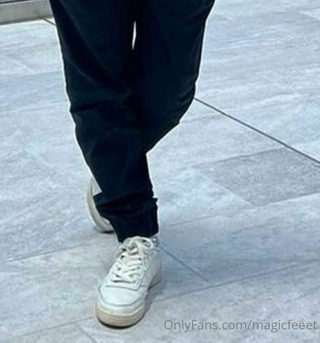 magicfeeet model high quality image