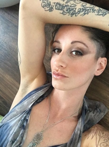 xxmelodyfxx31xx hermosa estrella porno fotos