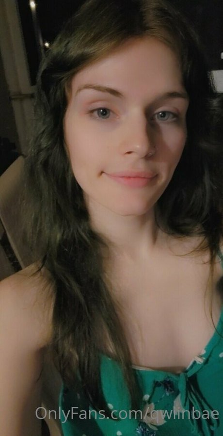 qwiinbae sexe star galerie