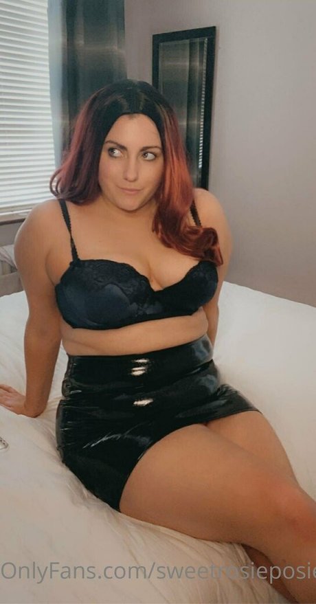 sweetrosieposie xxx étoile img