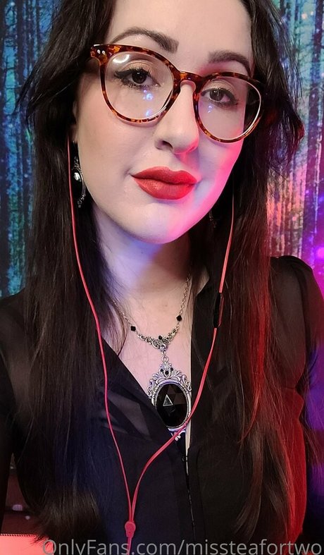 missteafortwo actrice pornographique collection