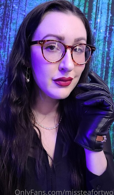 missteafortwo sexe star archive