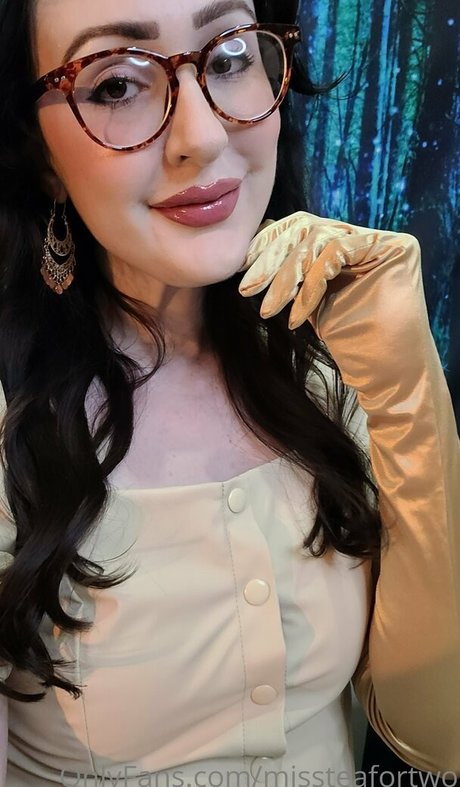 missteafortwo jolie star du porno photo