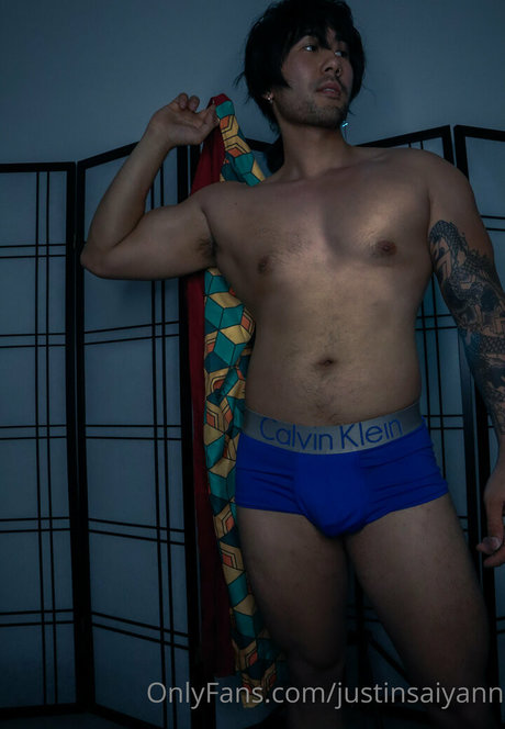 justinsaiyann modelo atractivo galería