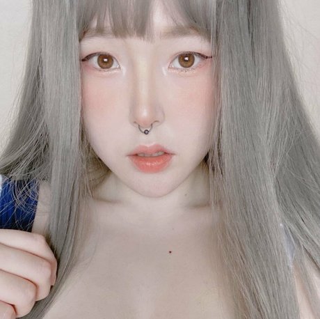 sally wu xxx étoile archive