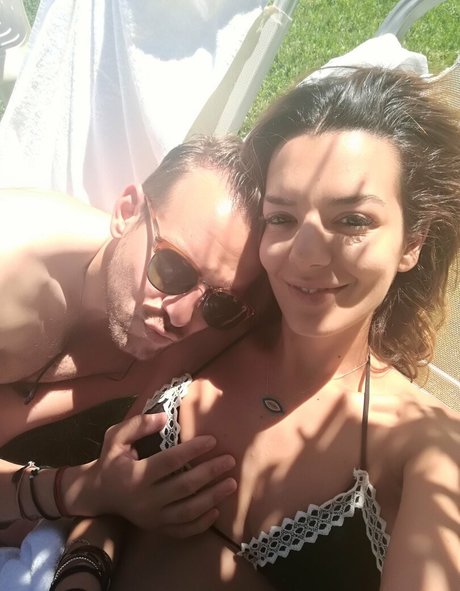 Nikoletta Ralli hermosa modelo fotos