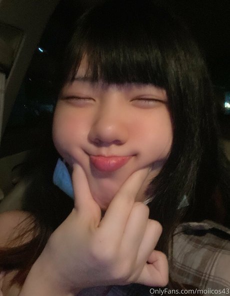 Moiicos43 belle actrice photo