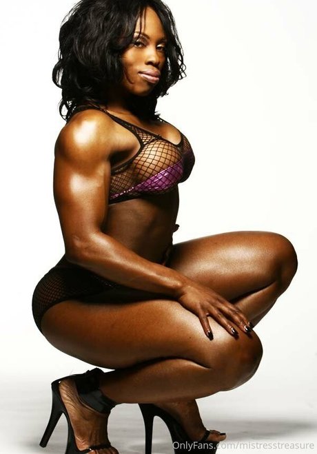 mistresstreasure modèle meilleur photo