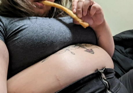 xmitsuki13x modèle pornographique archive