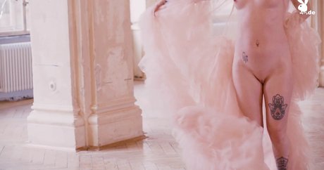 Sarah Hannemann thumbnail