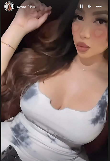 _xsvee estrella porno caliente imagen