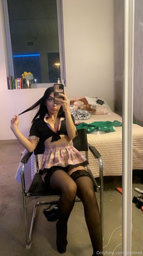 Alexbree nus étoiles img