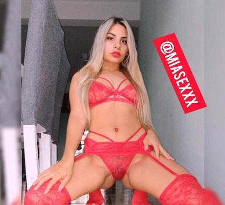 charlottejohnsonn art étoile galeries