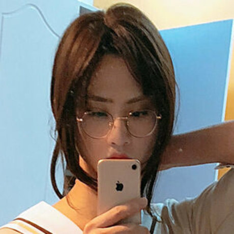 cdxun modelo pornografico imágenes