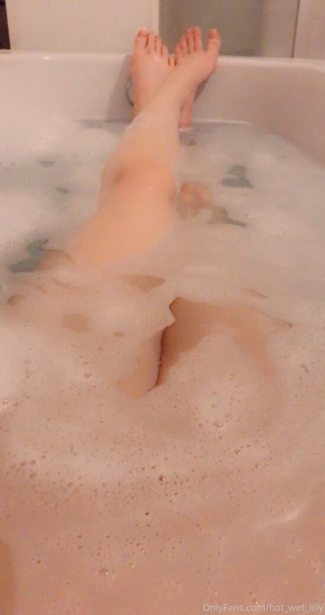 hot wet lilly actrice xxx photos