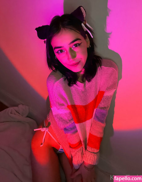 kanatsuki modèle gratuit des photos