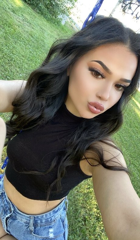 desmariie porn star photo