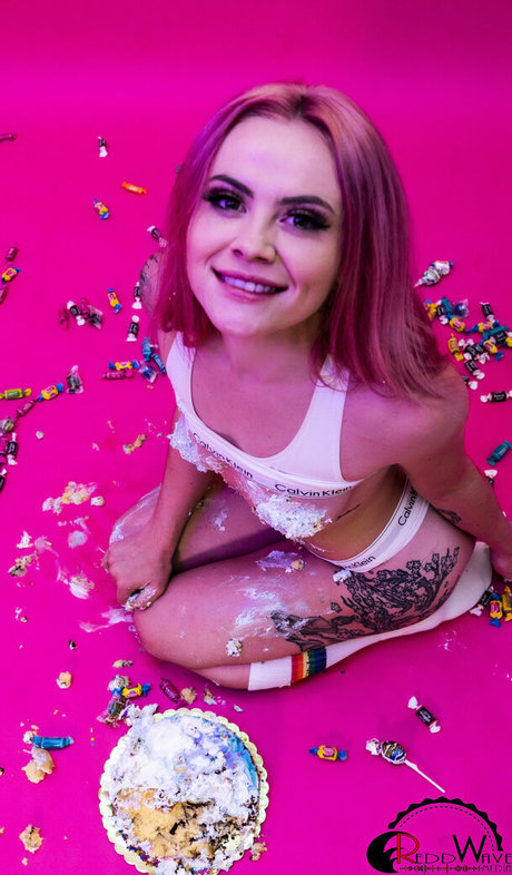 lucylavagirlfree perfect star gallery