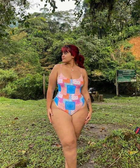 Michel Usuga estrella porno desnuda imágenes