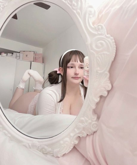 emidoll exclusive pornstar photo