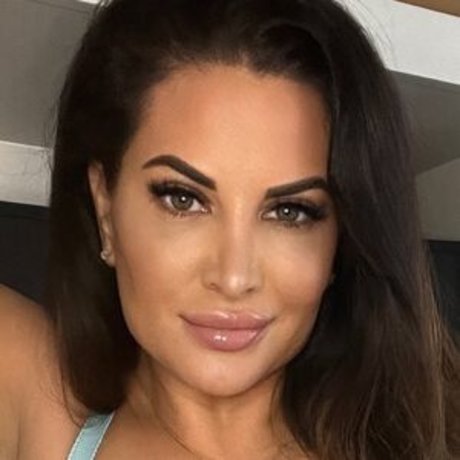 sophielawson x actrice adulte img