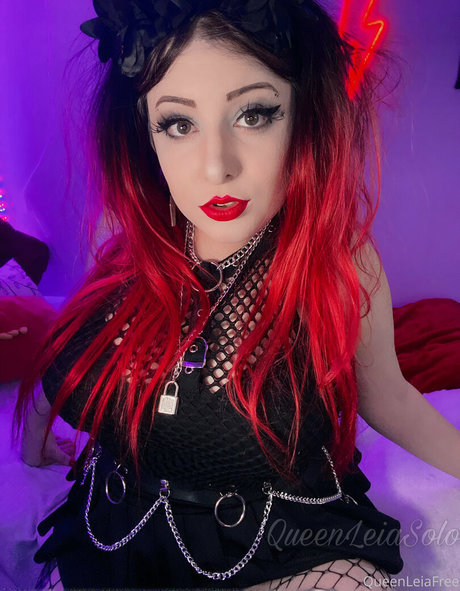 queenleiafree star du porno érotique photos