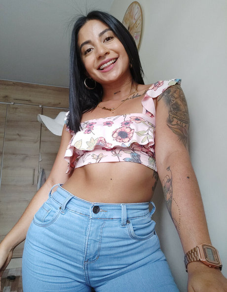 Natalia Silva modèle adulte des photos