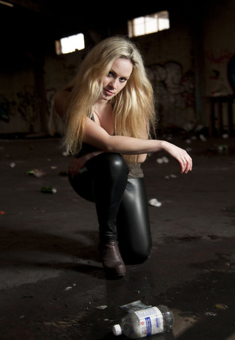 Sandra Gentvainyte erotic actress img