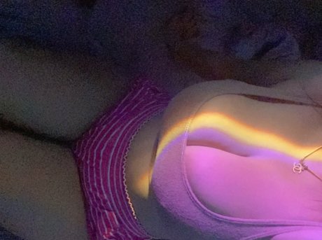 Crystal Senpai star exclusive galerie