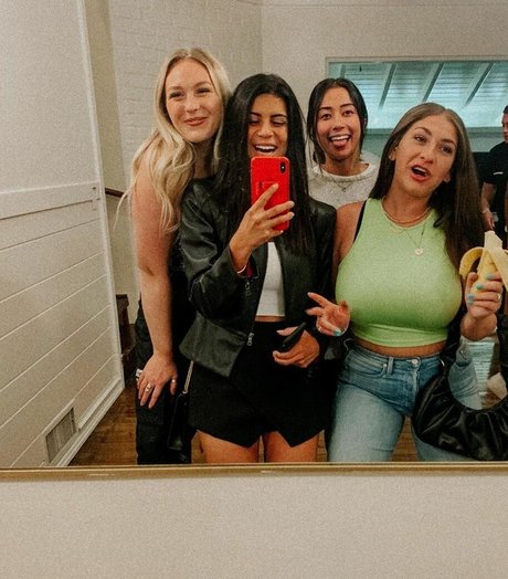 Nikki Kay hermosa actriz recopilación